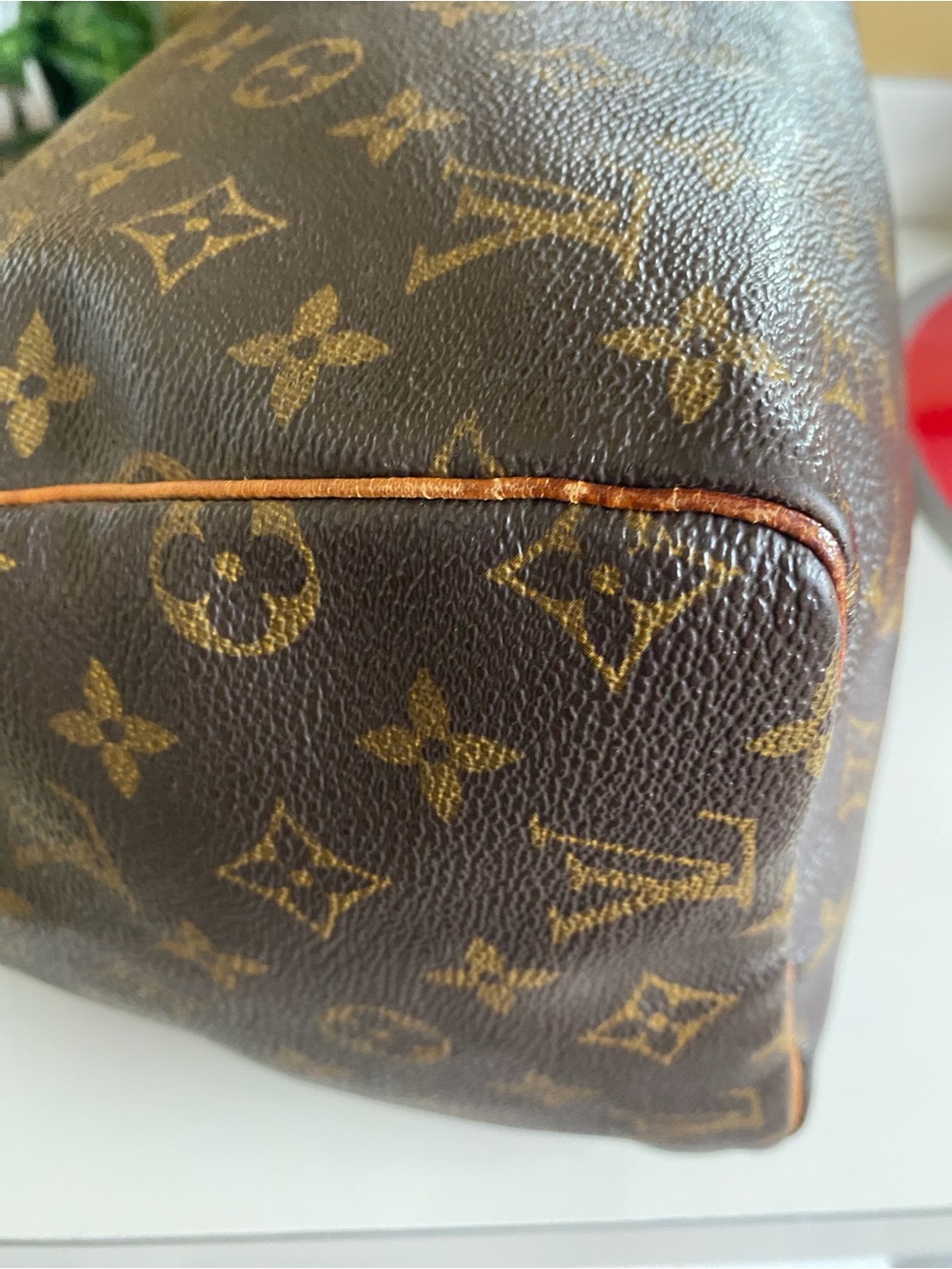Louis Vuitton Monogram Canvas Speedy Handbag in Brown & Tan - Picture 6 of 16